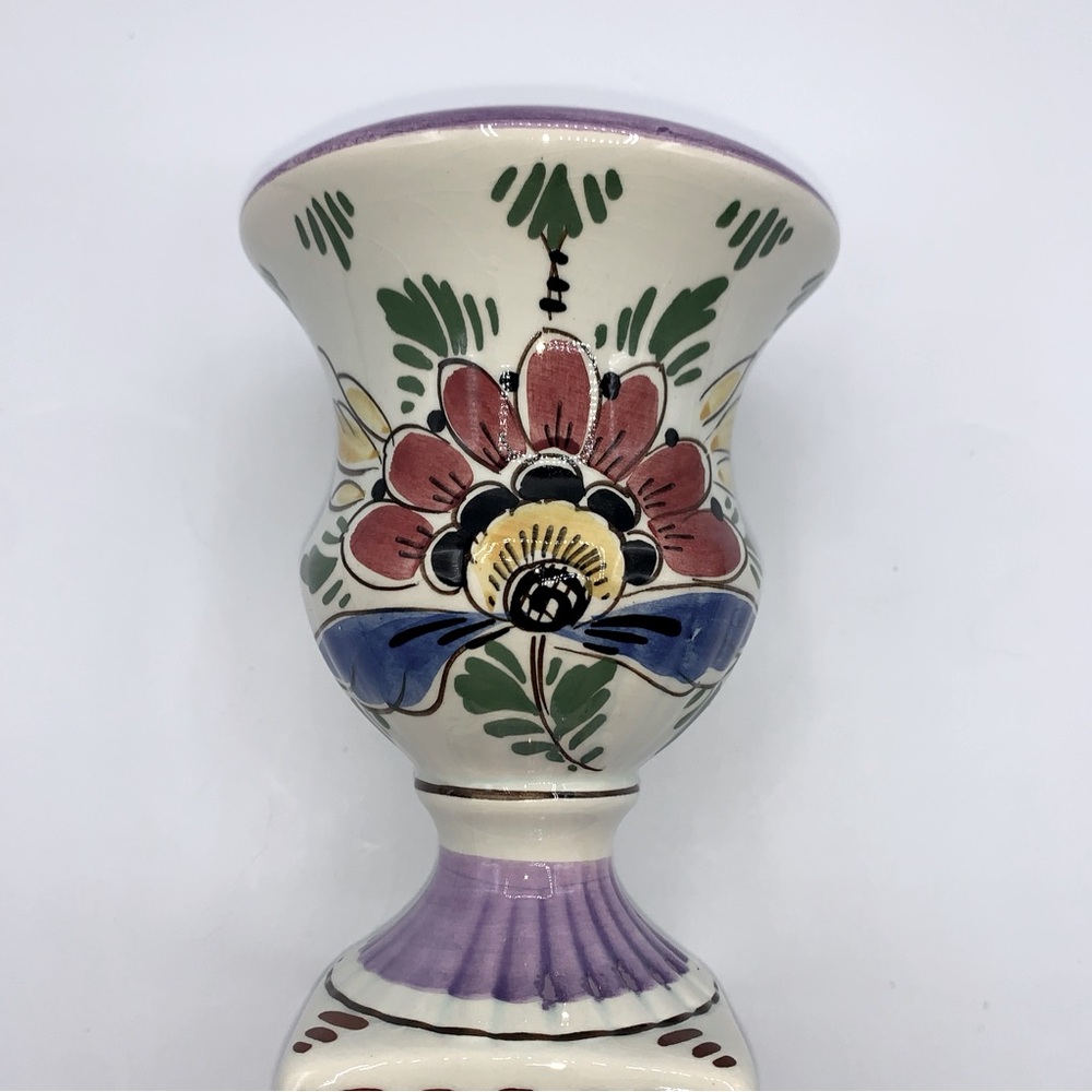 D.P. DELFT  VASE FLORAL PATTERN HOLLAND HAND PAINTED 5” H